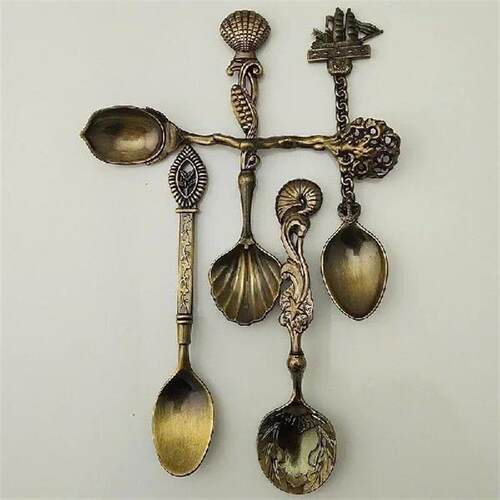 5Pcs/set High Quality Retro Vintage Spoons Fork Royal Style