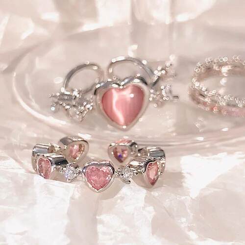2023 Fashion Heart Vintage Love Rings for Women INS Punk Got