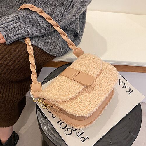 Weave Shoulder strap Saddle Armpit bag 2021 Winter New High-
