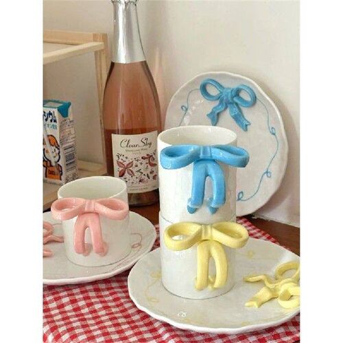 Ahunderjiaz-Cute Cream Color Ceramic Mug, Three-Dimensional