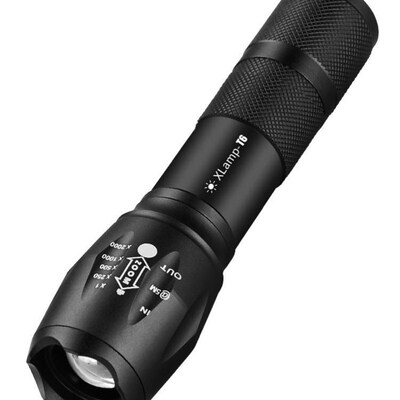 Ultrafire 5000LM Zoomable XM-L T6 LED Flashlight Torch Light