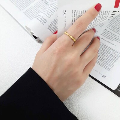 Thin 3mm Womems Mobius Ring Charm Stainless Steel Twist Mob