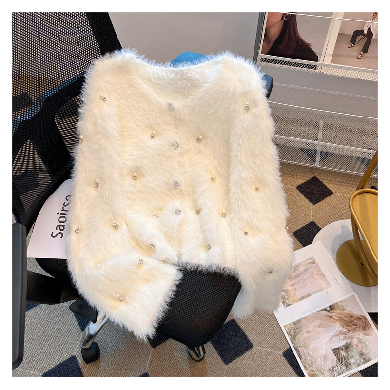 实拍仿水貂绒v领毛衣开衫女秋冬2025新款气质宽松钉珠针织外套,女装/女士精品,毛针织衫,淘宝优惠券,粉丝福利购,淘宝优惠卷