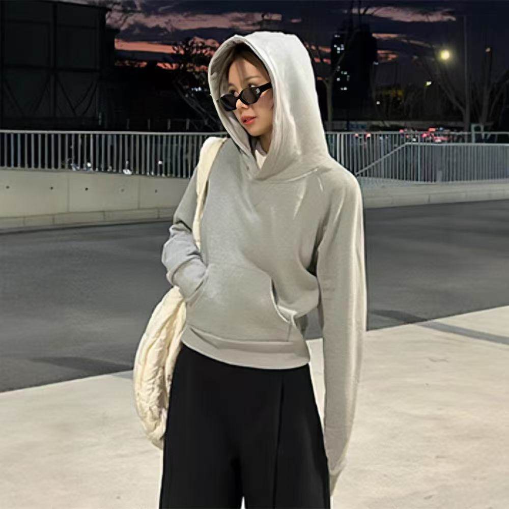 灰色连帽卫衣女秋冬加绒新款爆款宽松慵懒风百搭设计感短款上衣女