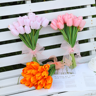 郁金香手捧花仿真花高级感新娘结婚影楼婚纱摄影韩式 白色领证拍照