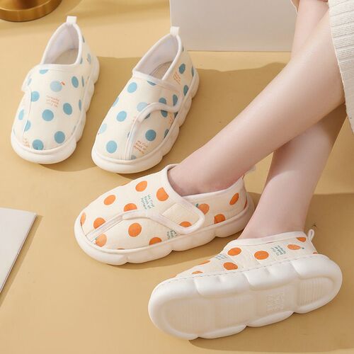 VEL Confinement Shoes For Maternity Bags And Breathable Preg