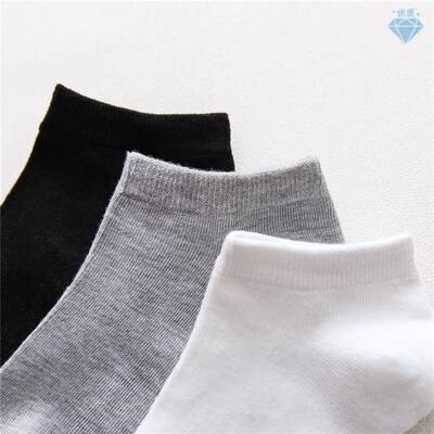 。10 pairs of men women MoChuan sock socks black light cotto