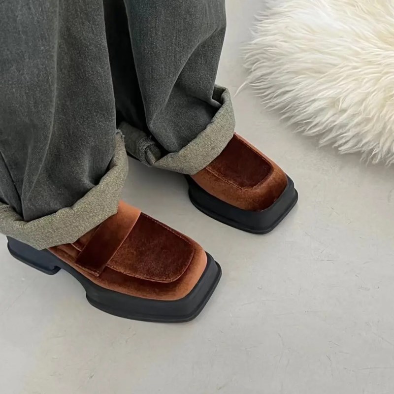 Women Luxury Velvet Loafers Fashion Square Toe Platform Mocc