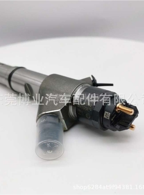 高品质喷油器 0445120459 13074417适用WP6 系列发动机