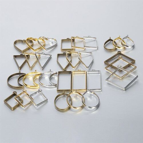 10pcs UV Epoxyk Resin Mold Metal Geometric Frame Tools Heart
