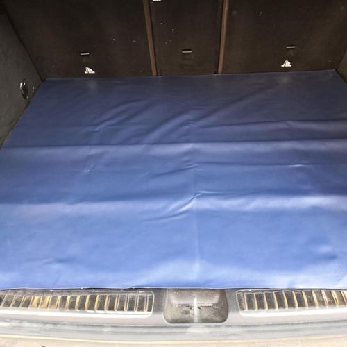 后备箱防脏布汽车垫滴代驾尾箱垫子罩越野通用防尘防脏布加厚防水