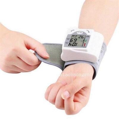 2015 automatic igital wrist cuff bloo pressure monitor arm