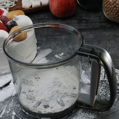 Kitchen Flour Sieve Handheld Semi-automatic Sugar Sifter Pow