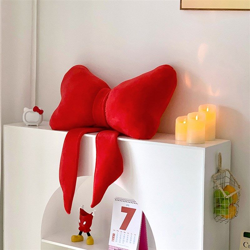 可爱红蝴蝶结抱枕靠枕客厅沙发腰靠飘窗靠背垫腰床上摆件喜庆红色