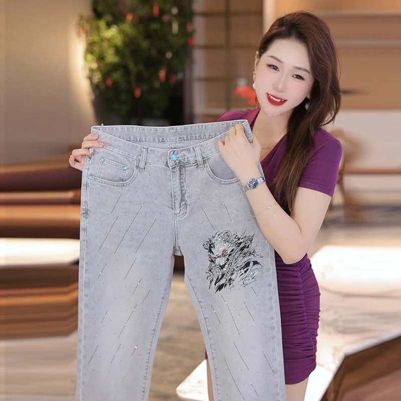 牛仔裤男款爆款2026新款夏季薄款星空烫钻弹力修身小直筒男士长裤