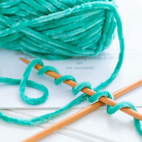 100g / 80M Chenille Velvet Yarn Knitting Wool Thick Warm Cro