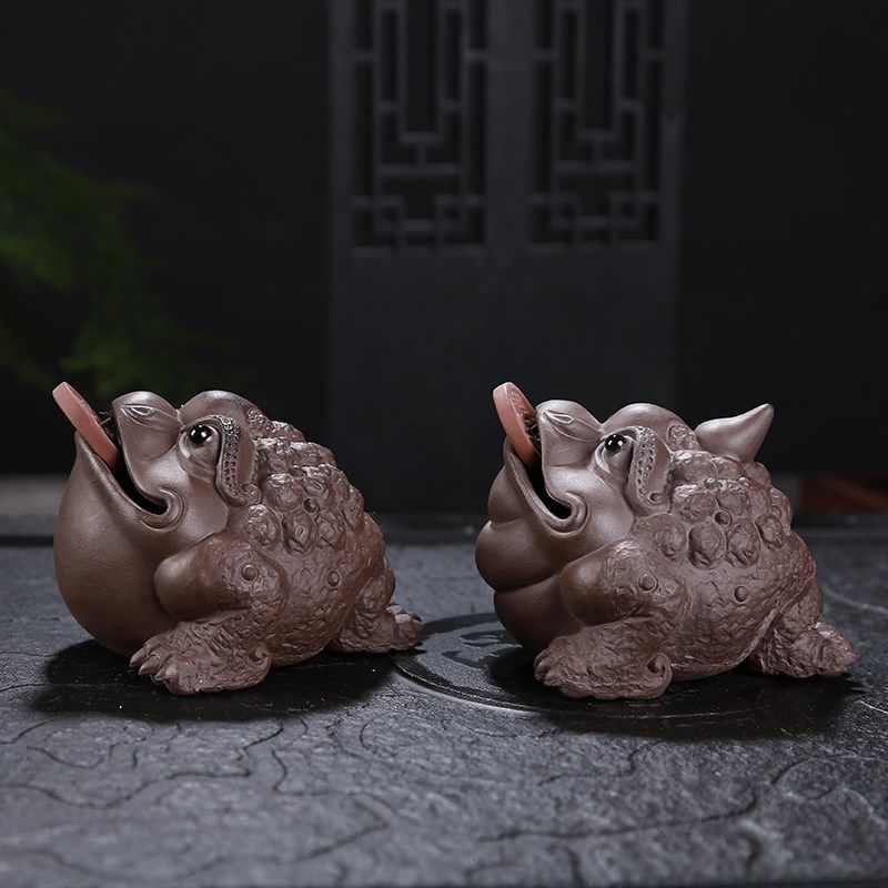宜兴紫砂招财金蟾蜍茶宠创意摆件家用茶道配件可养茶桌茶台小茶玩