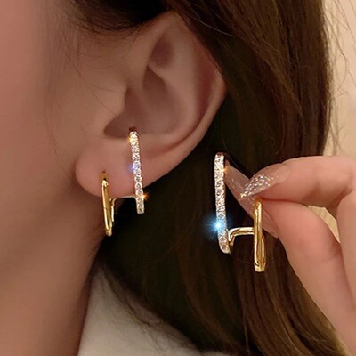 2023 New Bright Crystal Luxury Korean Unusual Claw Stud Earr