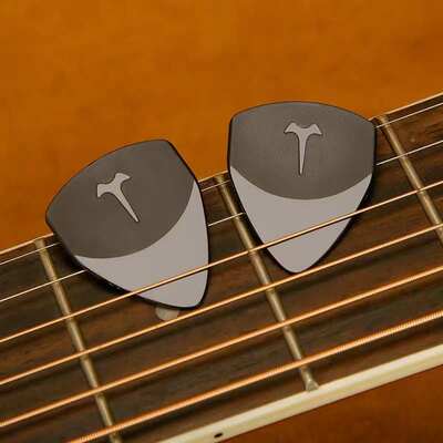 TOM Guitar Picks Ukulele  Guitar Strings Speed Play