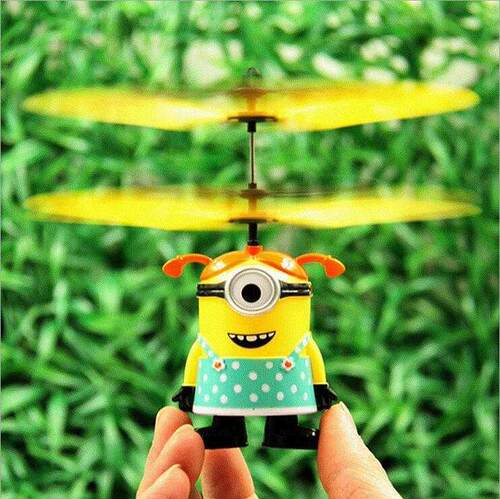 11 PC  Fly Minion Toy RC Helicopter Rio Sensor Remote