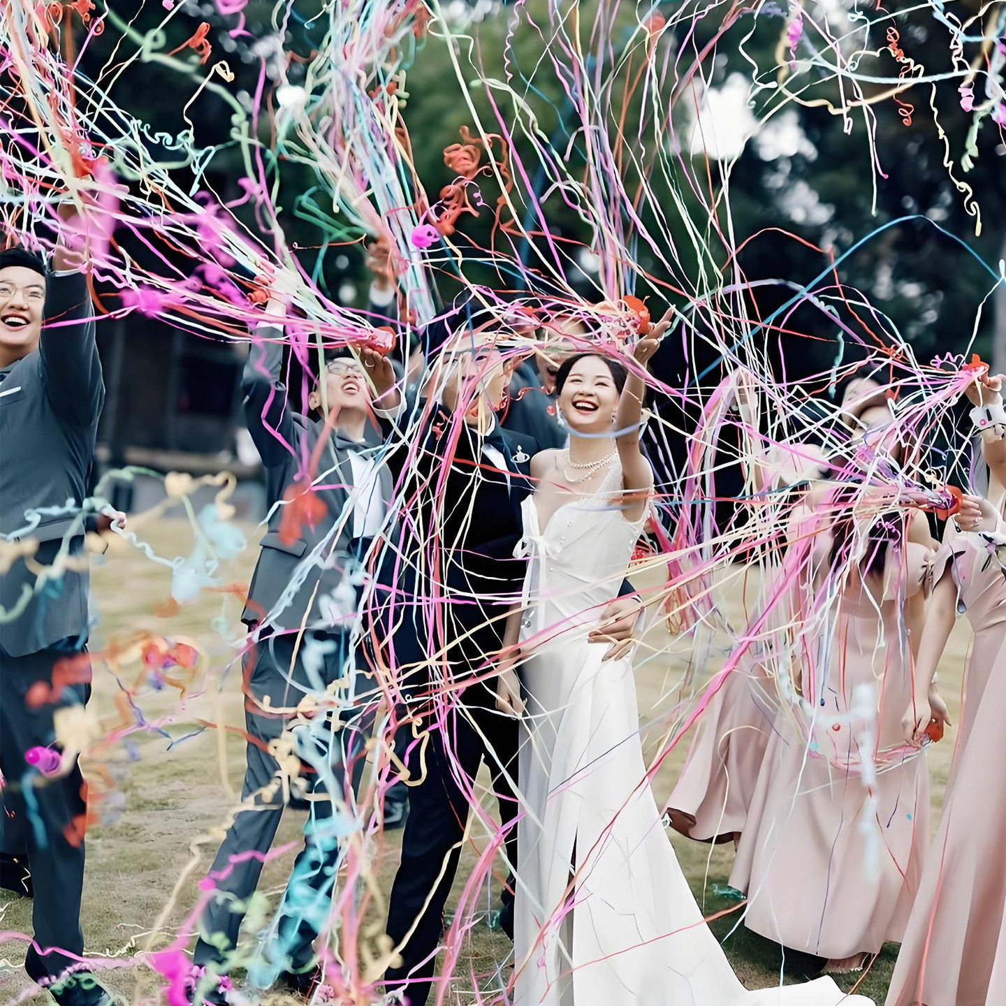 结婚手抛彩带订婚接亲蜘蛛丝手环礼花生日拉花彩条氛围感拍照道具