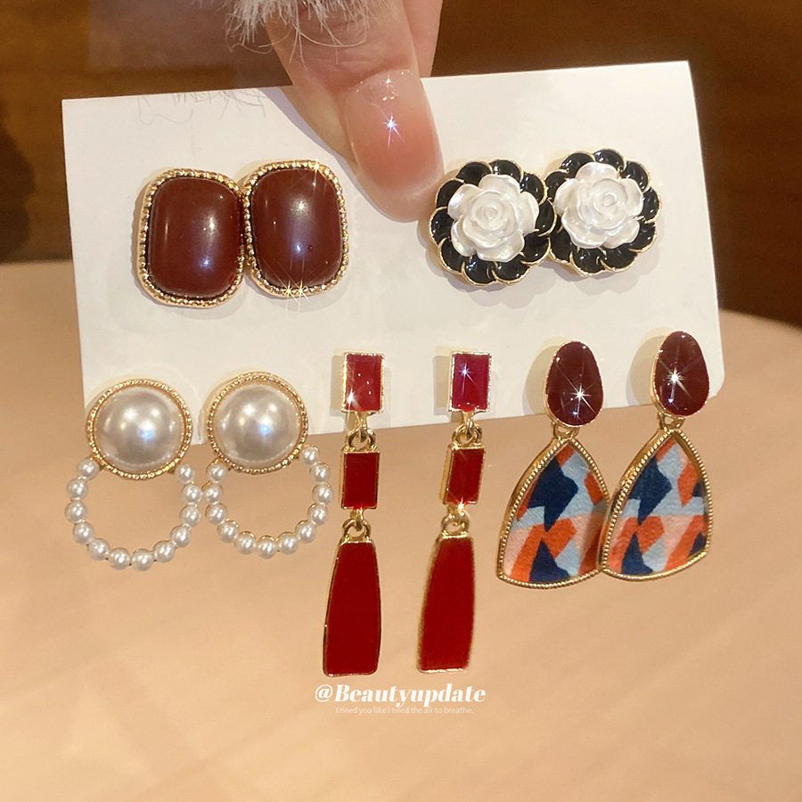 银针镶钻花朵珍珠耳钉港风复古小众气质百搭耳环轻奢高级感耳饰女,饰品/流行首饰/时尚饰品新,银饰耳饰,淘宝优惠券,粉丝福利购,淘宝优惠卷