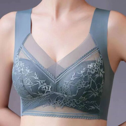 Women Visual Breat smaller Lace Bra No Steel Rings Breathabl