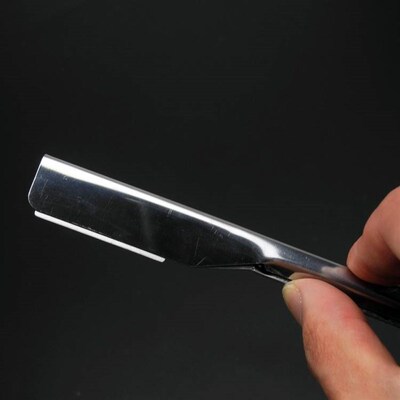 manual razor old-fashioned shaving mans beard shaving