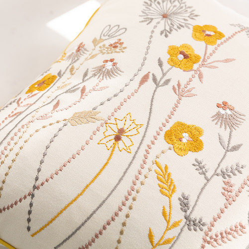 日系棉麻刺绣抱枕床头靠垫小花花沙发靠垫抱枕腰枕午睡枕不含芯
