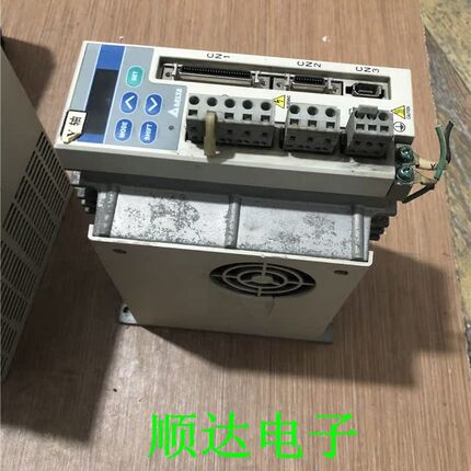 拆机台达伺服驱动器SD-0721L 7W实物拍摄 成色漂亮 质量包好