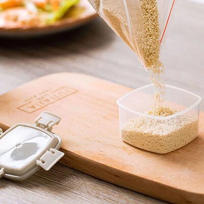 4pcs Plastic Sauce Squeeze Bottle Mini Seasoning Box Salad D