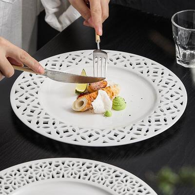 White Hollow Ceramic Flat Plate Dining Plate Pasta Dish