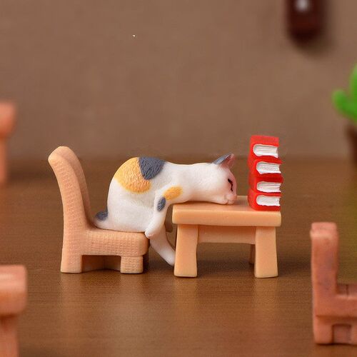 Cute Figurines Miniature Cartoon Animal Cat Resin Ornament M