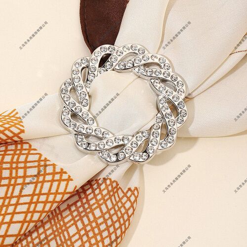 2025 Retro Light Luxury Rotary Flower Shape Inlaid With Diam