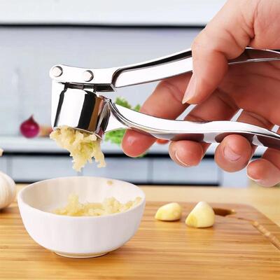 Stainless Steel Garlic Press Crusher Kitchen Cooking Ginger