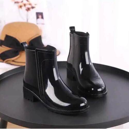 Women Rain Boots Waterproof Rubber Sole Low Heel Winter Shoe
