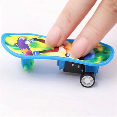 12/30Pcs Mini Kids Pull Back Scooter Toys Children Birthday
