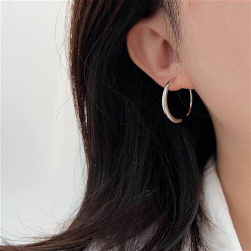 S925纯银实心半圆圈形耳圈女个性百搭重工精致高级感耳环耳饰