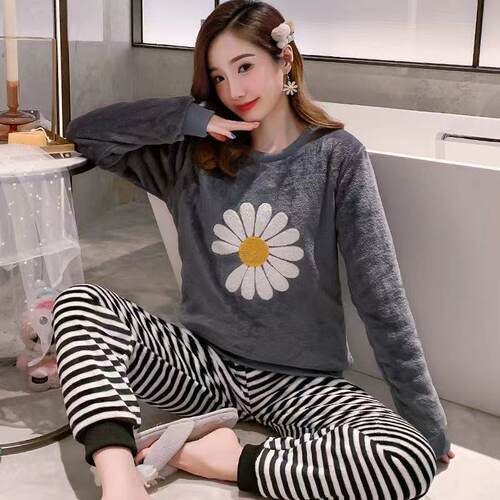 New 2021 Autumn Winter Warm Flannel Women Pyjamas Sets Thick