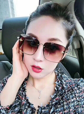 Luxury Sunglasses for Women Men Retro Metal Grandient Shades