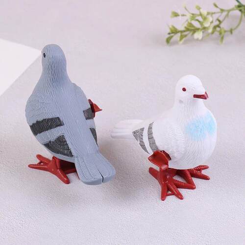 1PC Plastic Clockwork Jump Toy Cute Jumping Pigeon Clockwork