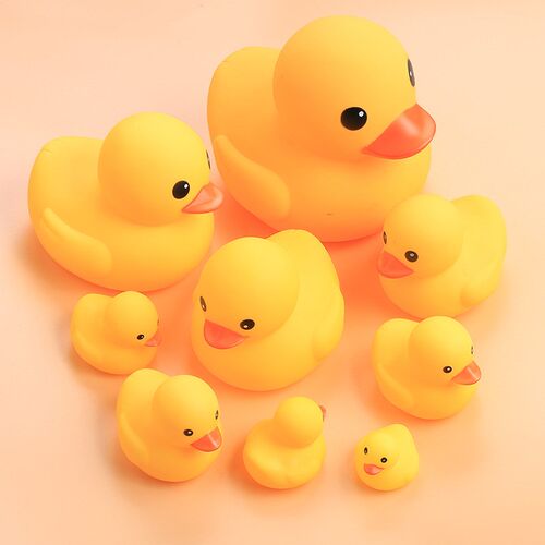 Cute Duck Baby rattle Bath toys Squeeze animal Rubber toy du