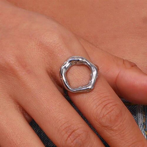 Vintage Circle Motif Stainless Steel Ring for Women Melted T