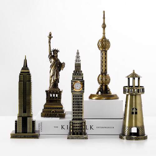 Statue of Liberty Graduation Gift Desktop Creative Home Livi