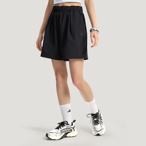 阿迪达斯【劲浪体育】女子凉感梭织亲肤宽松运动短裤KS5321