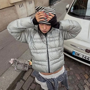 2025冬季新款羽绒服郑秀晶同款银灰色连帽排骨羽绒服外套男女同款