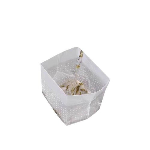 Stand-alone disposable garbage bag with a water-draining fea