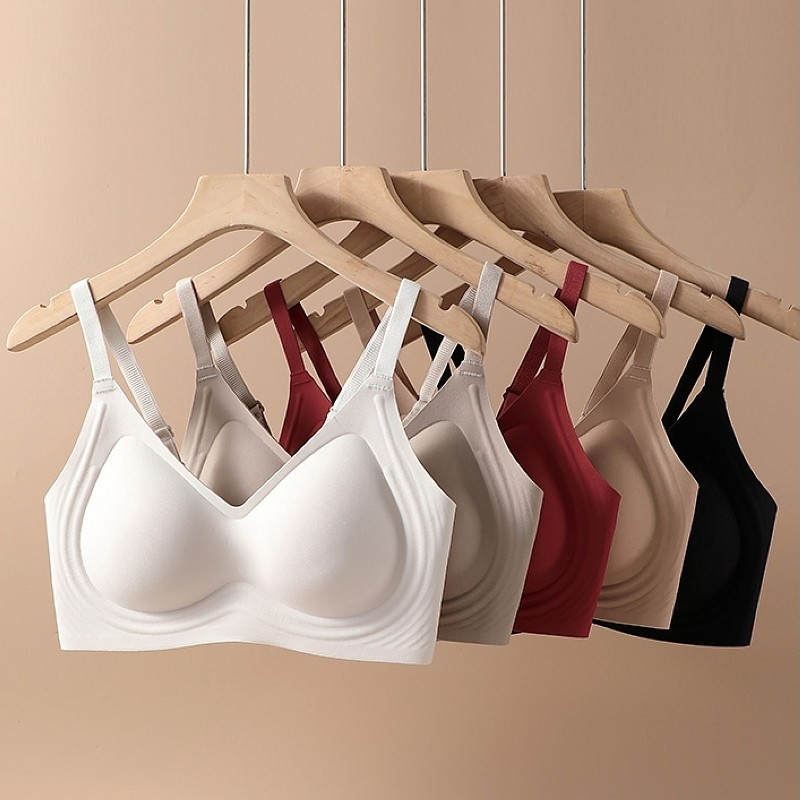 内衣女小胸聚拢秋冬季软支撑性感运动显大承托修身无痕收副乳文胸