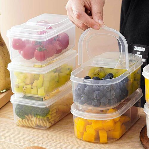 Portable food storage box for children and primary school st