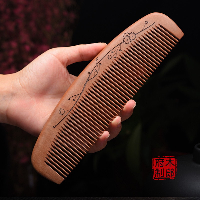 木郎府天然正宗老桃木整木雕花加长款大号桃木梳子宽齿密齿倒发槽,家庭/个人清洁工具,梳子/化妆梳/按摩梳,淘宝优惠券,粉丝福利购,淘宝优惠卷
